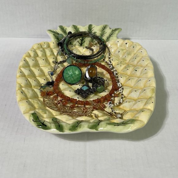 VINTAGE Ceramic Pineapple Trinket Tray Catchall Yellow and Green - Picture 12 of 17